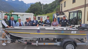 consegna natante protezione civile